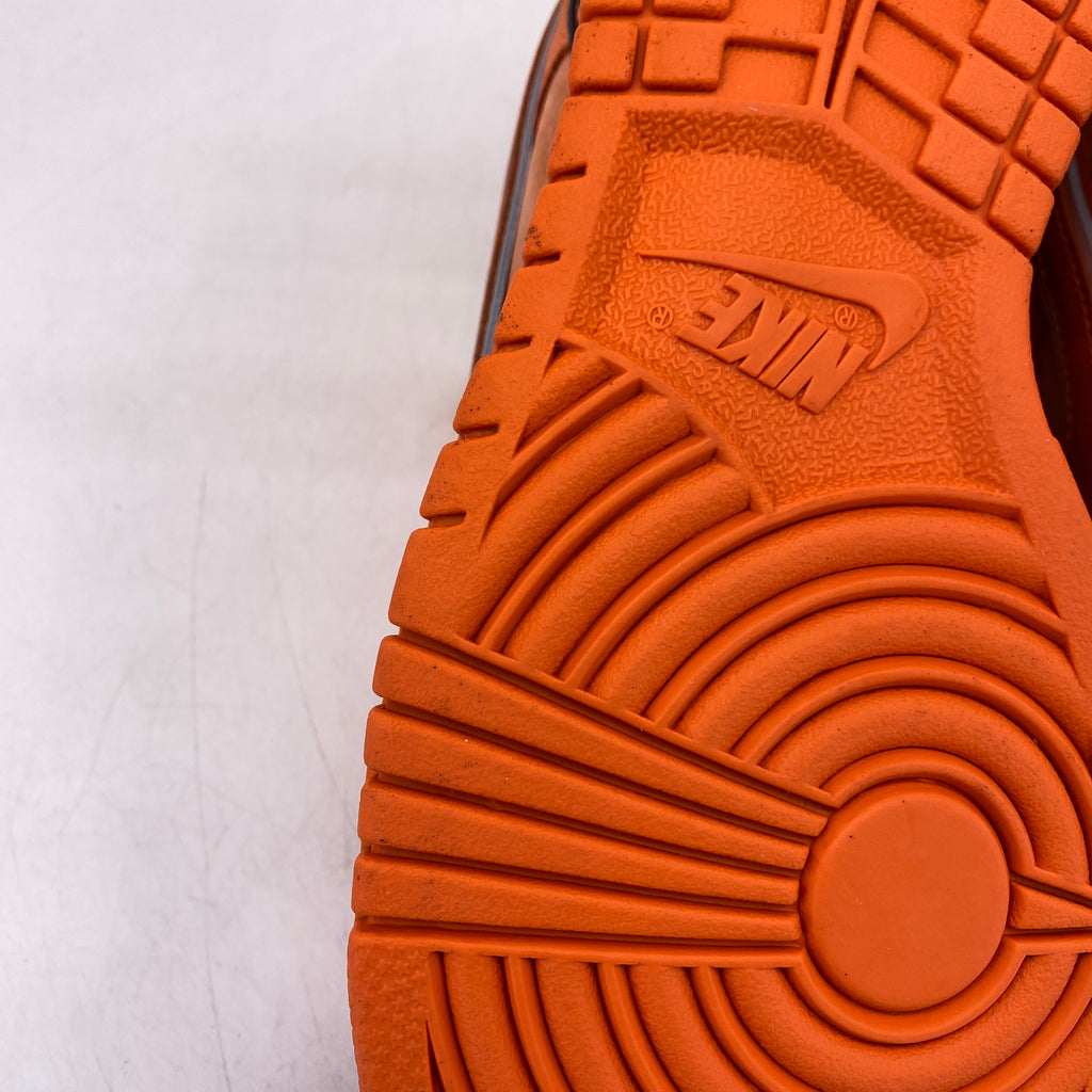 Nike SB Dunk Low "Orange Lobster" 2022 New Size 8
