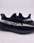 Yeezy 350 v2 "Black White" 2016 Used Size 9.5
