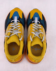 Yeezy 700 "Sun" 2021 Used Size 8