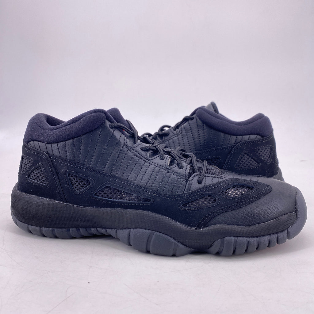 Air Jordan (GS) 11 Retro Low IE "Referee" 2015 New Size 7Y