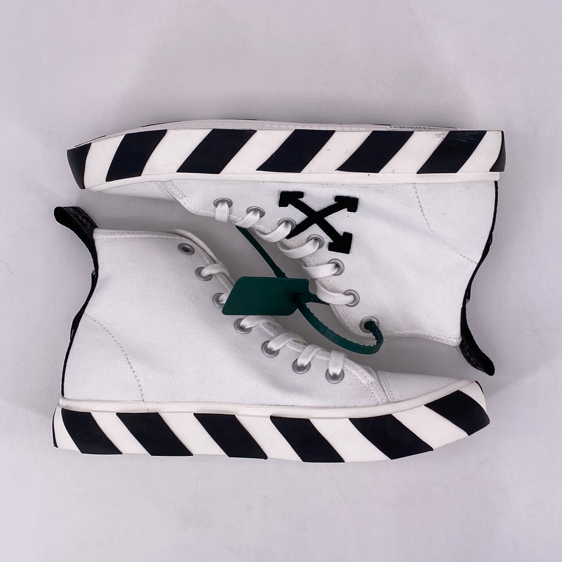 OFF-WHITE Mid Top &quot;White Black&quot;  New Size 40