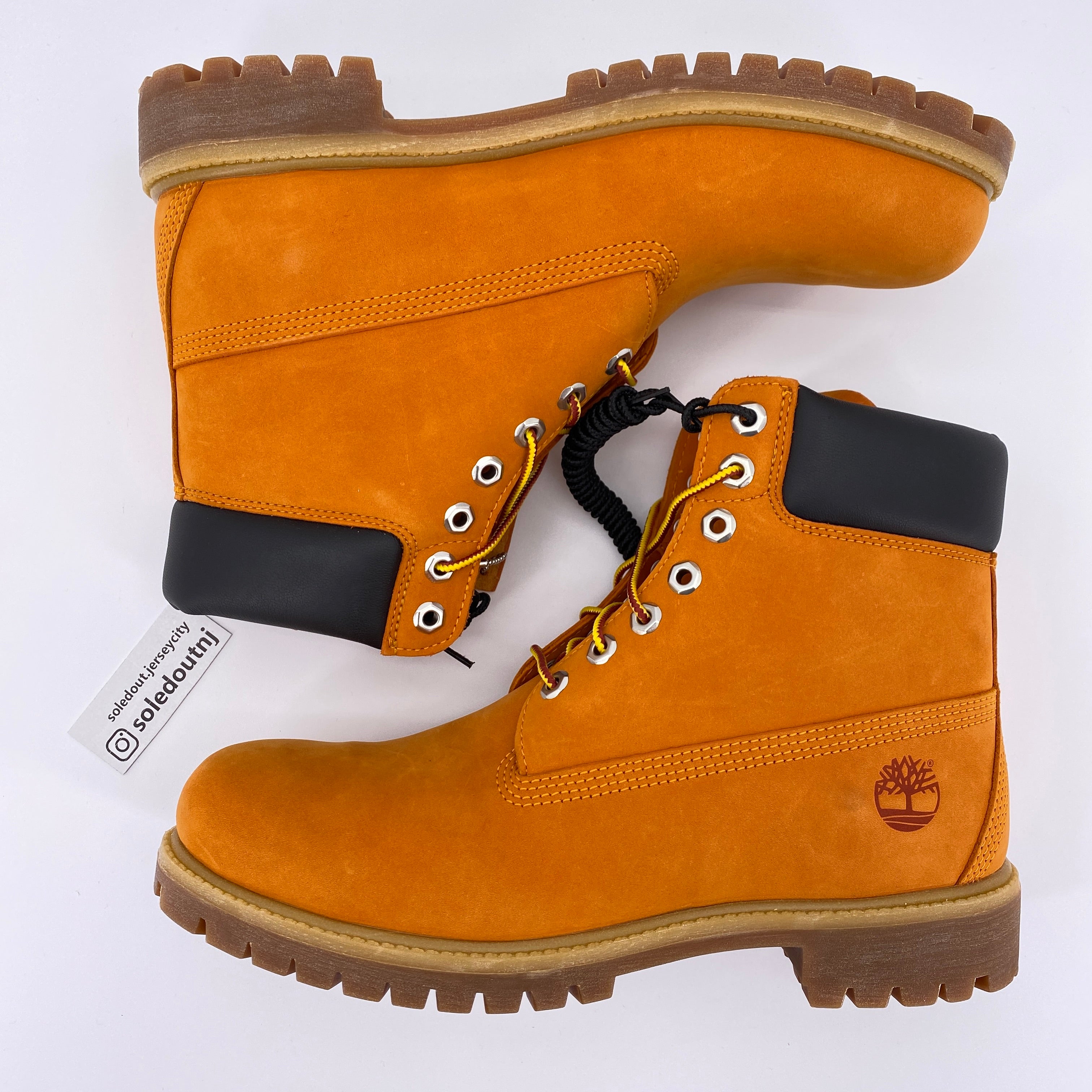 Timberland 6 Inch Boot &quot;Dtlr Cheddar&quot;  New Size 9.5