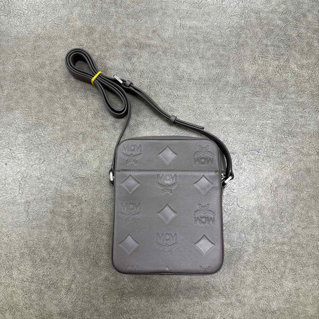 MCM Crossbody "KLASSIK" New (Cond) Grey Size OS