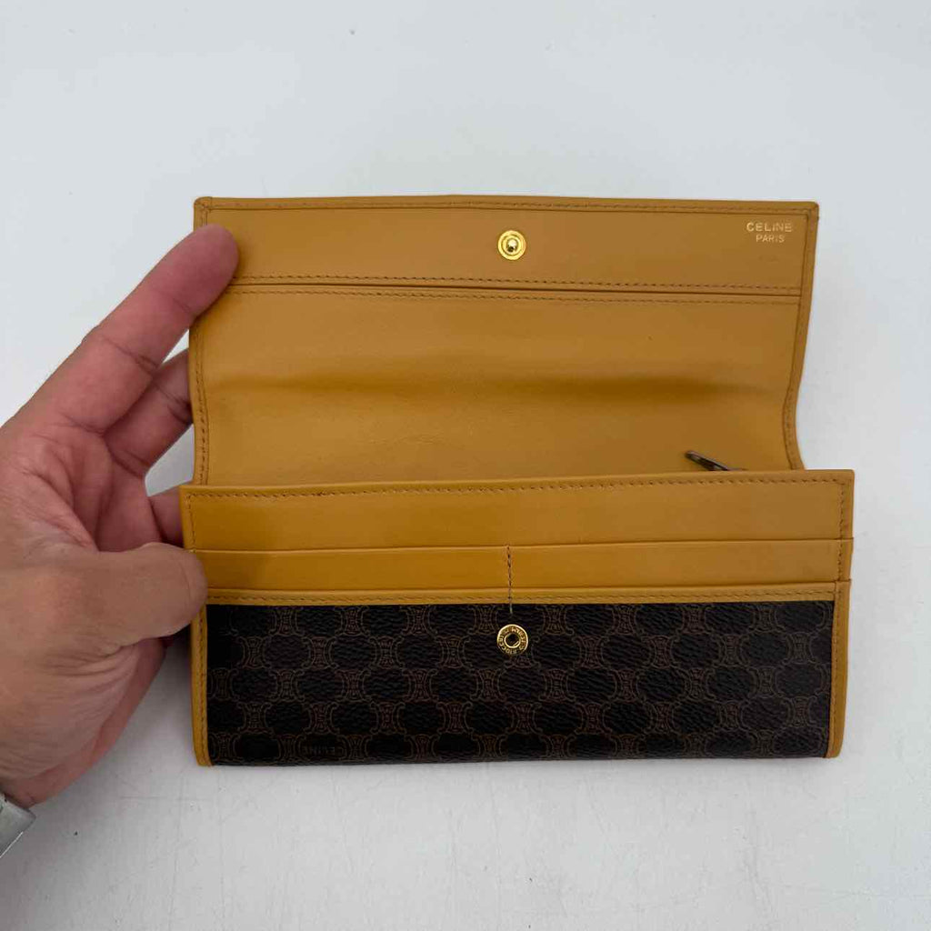 Celine Wallet "TRIOMPHE" Used Brown Size OS