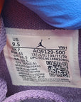 Air Jordan (W) 4 Retro "Canyon Purple" 2022 Used Size 9.5W