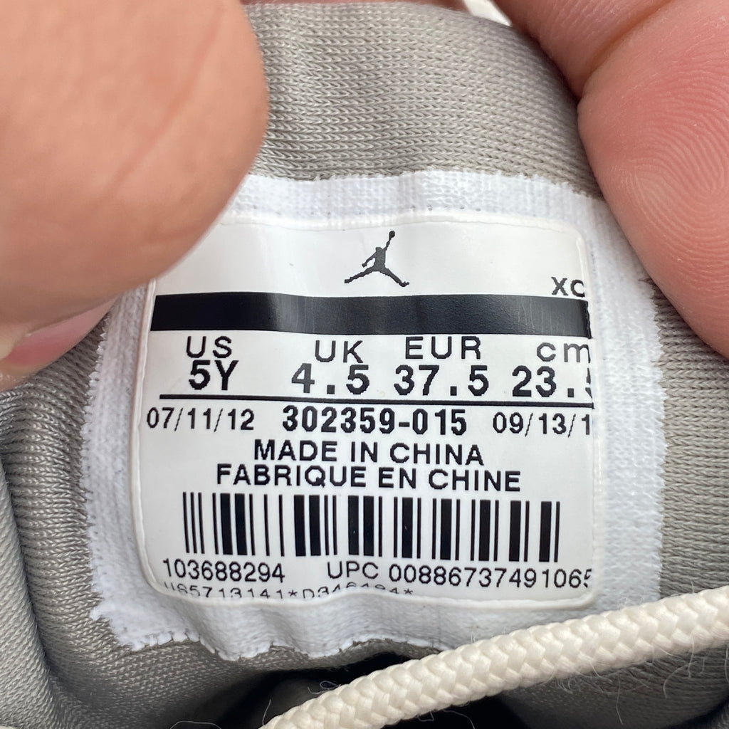 Air Jordan (GS) 9 Retro "Cool Grey" 2012 Used Size 5Y