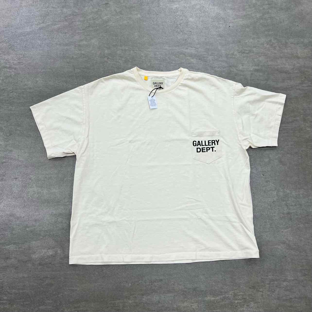 2024 Gallery dept tee size S