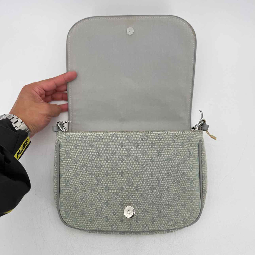 Louis Vuitton Crossbody "CONT DE FEES" Used Grey Size OS