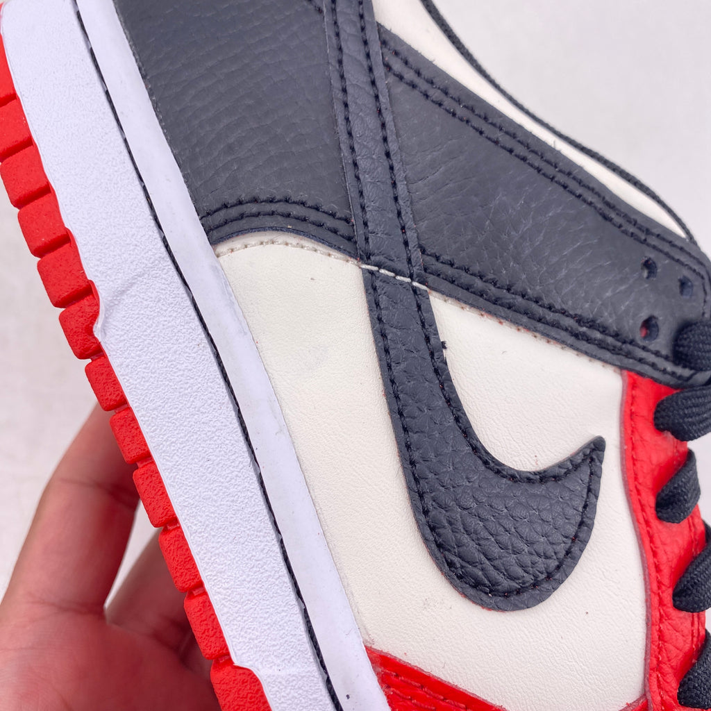 Nike (GS) Dunk Low "Anniversary Chicago" 2022 New Size 6.5Y