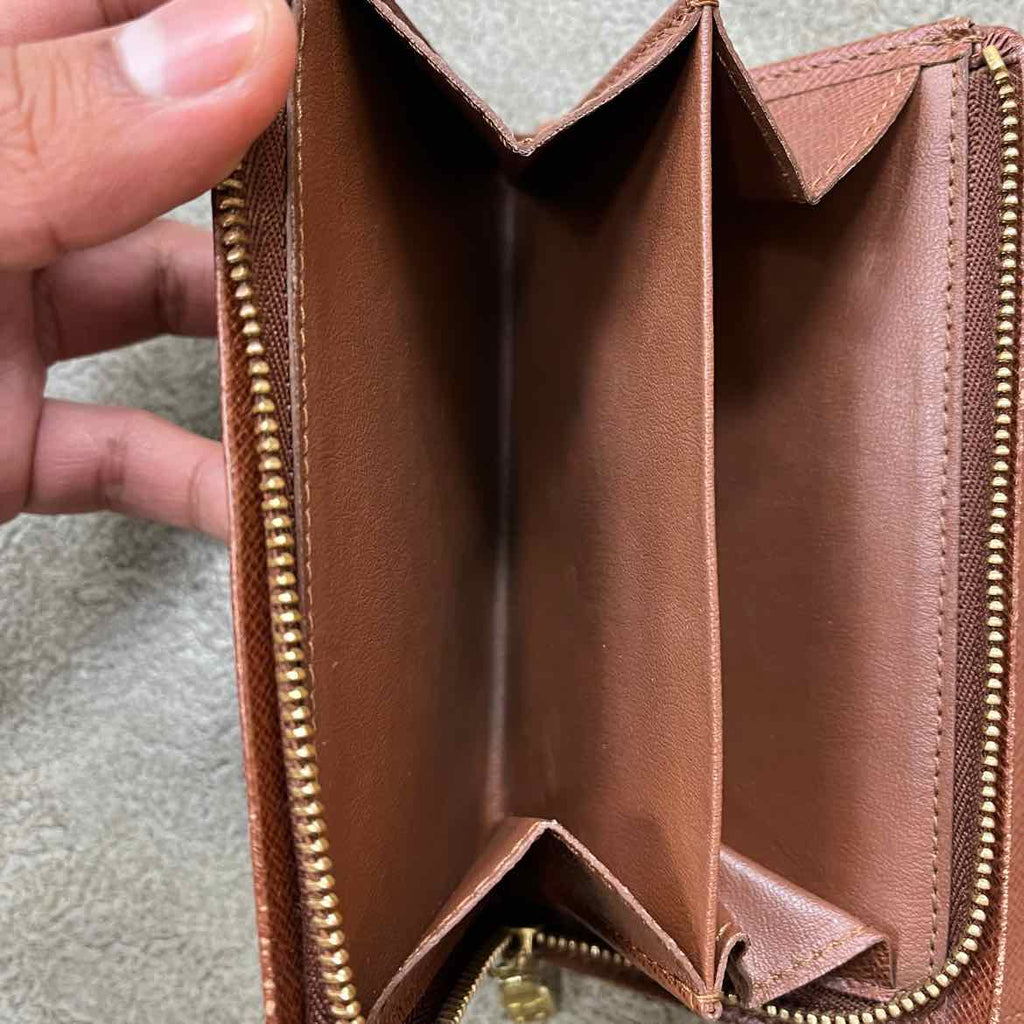Louis Vuitton Wallet "BIFOLD" Used Brown