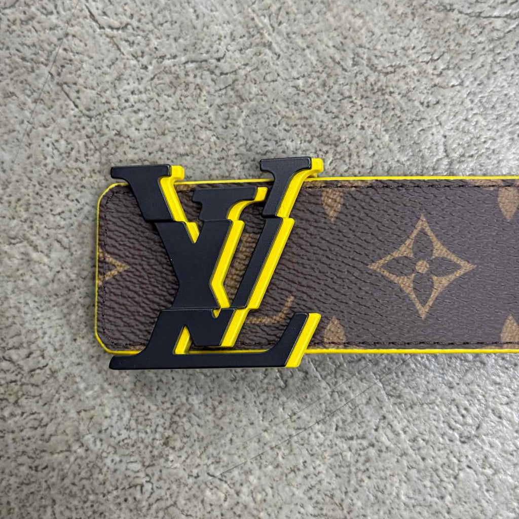 Louis Vuitton Belt "BROKEN" Used Brown Size 44