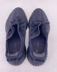 Yeezy 350 v2 "Onyx" 2022 Used Size 9.5