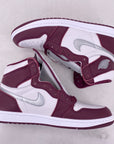 Air Jordan 1 Retro High OG "Bordeaux" 2021 New Size 10