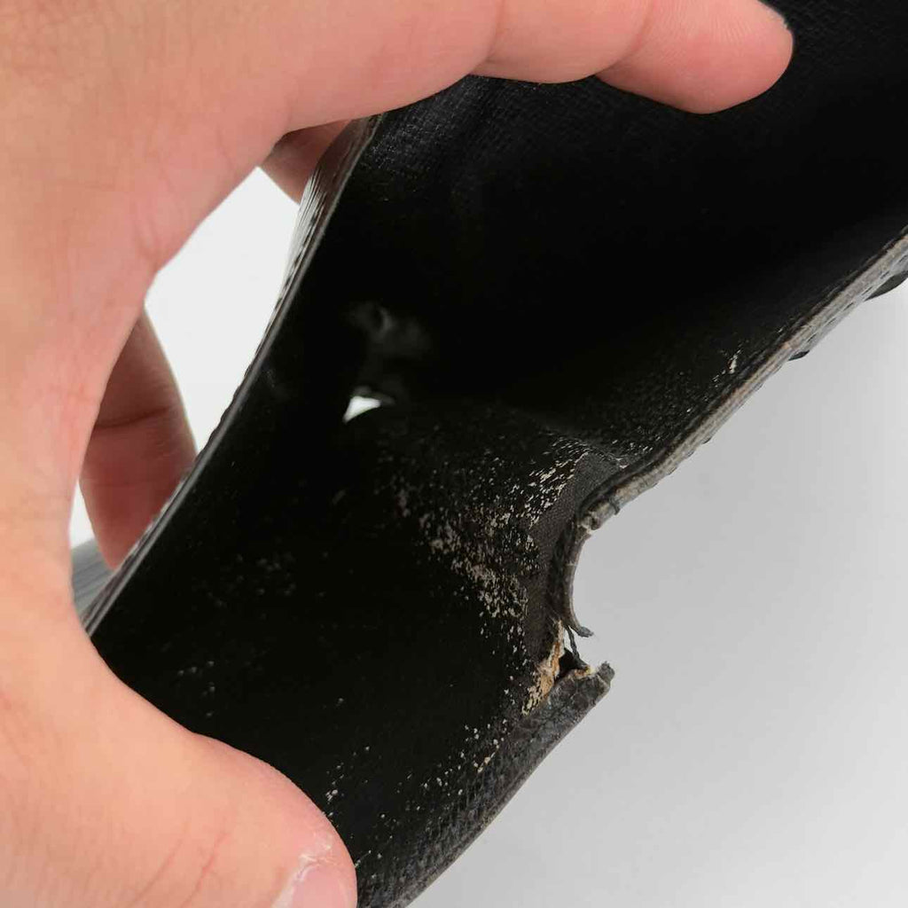 Louis Vuitton Wallet "EPI" Used Black Size OS