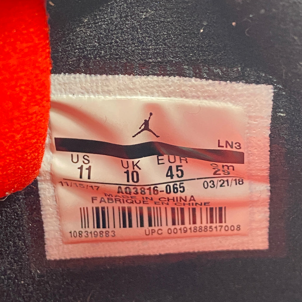 Air Jordan 4 Retro "Raptor" 2018 Used Size 11