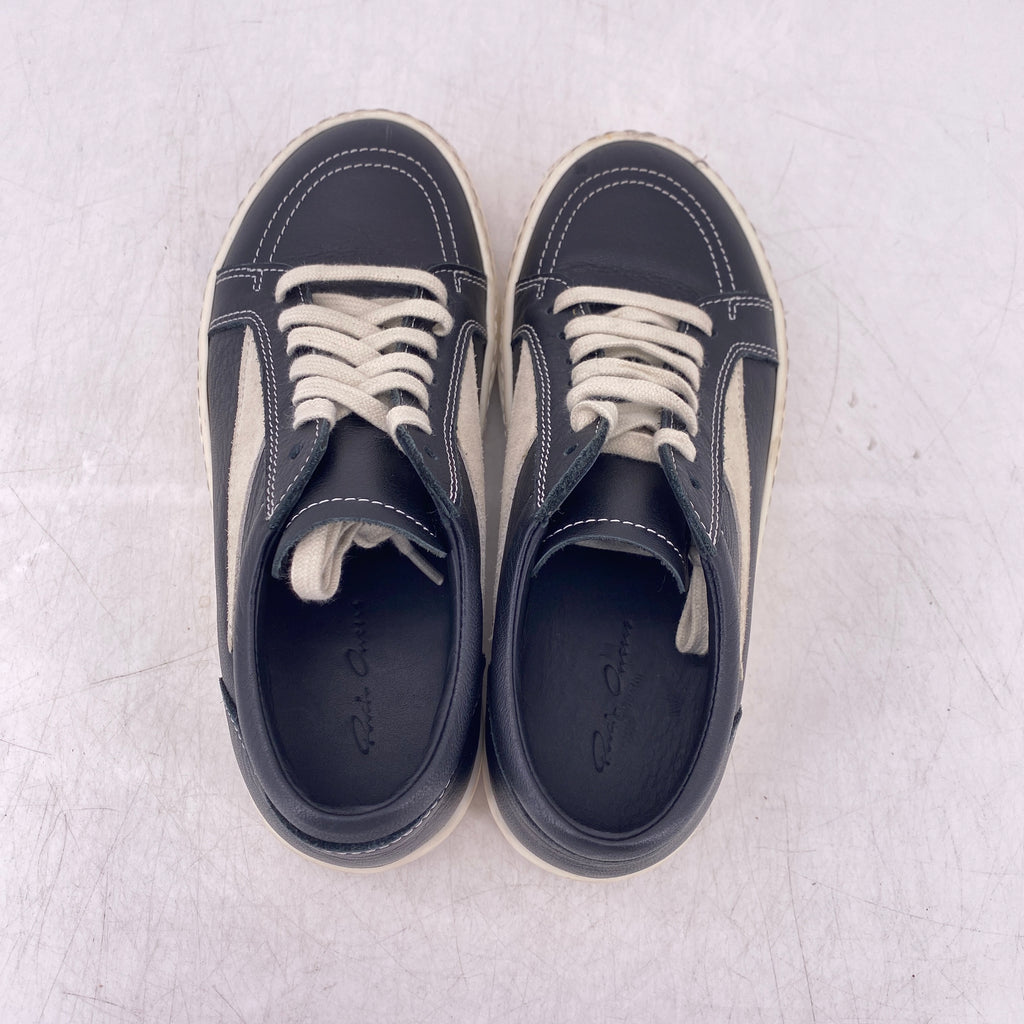 Rick Owens Low Top "Vintage Black"  Used Size