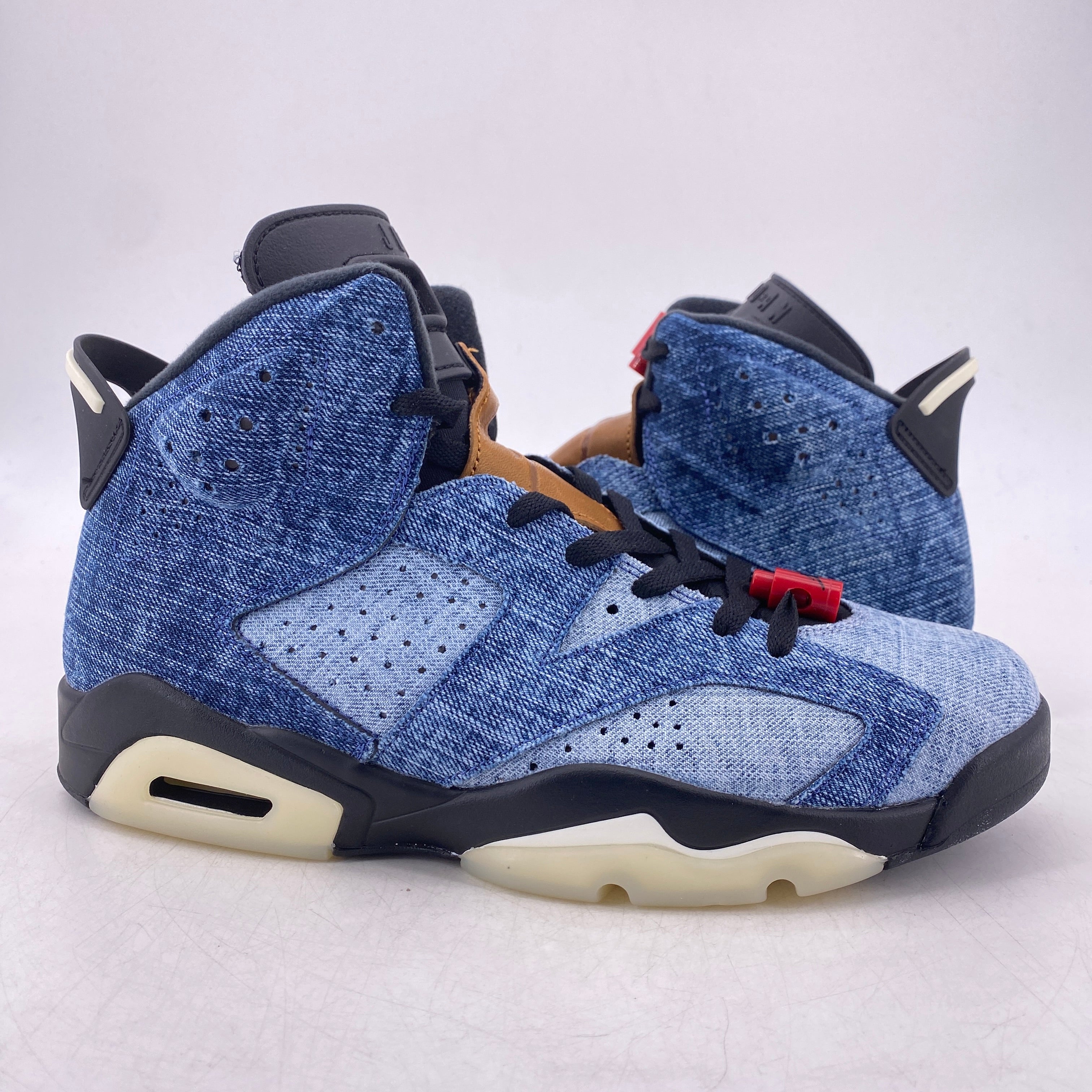Retro \'Washed Denim\' Jordan 6\'s (9.5) Air Jordan 6  main image 3