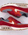 Nike Air Max 90 "Gym Red" 2022 Used Size 9