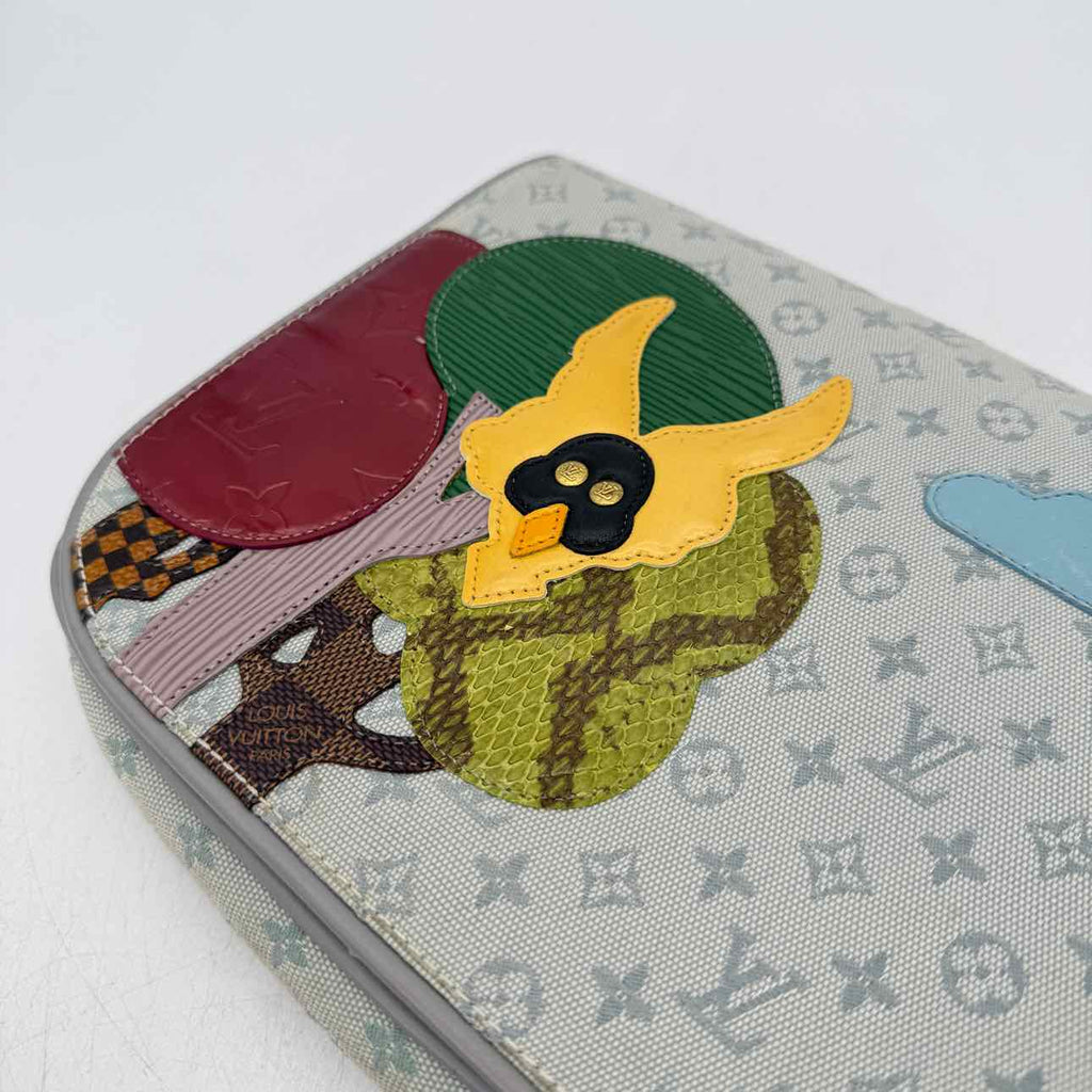 Louis Vuitton Crossbody "CONT DE FEES" Used Grey Size OS