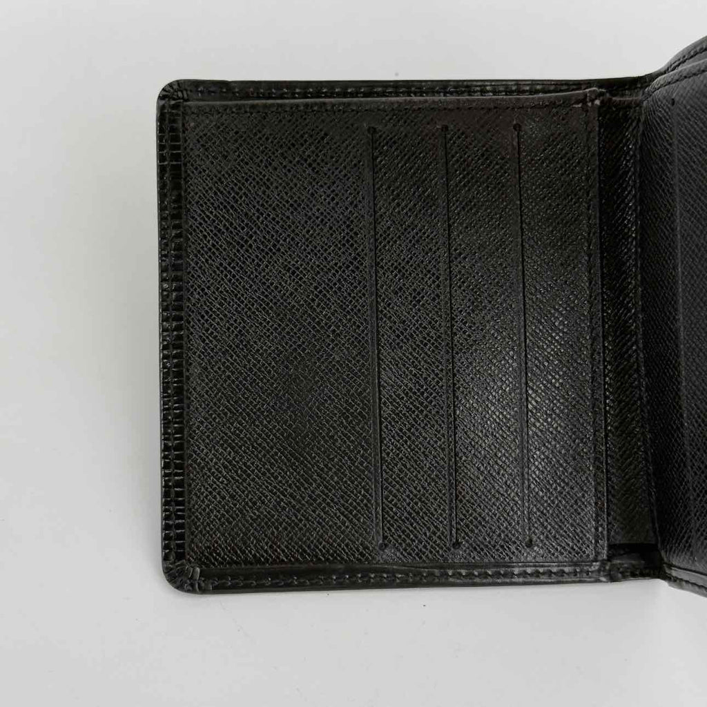 Louis Vuitton Wallet "EPI" Used Black Size OS