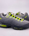 Nike Air Max 95 "Neon" 2012 Used Size 9