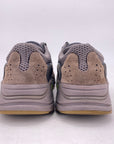 Yeezy 700 "Mauve" 2018 Used Size 10.5