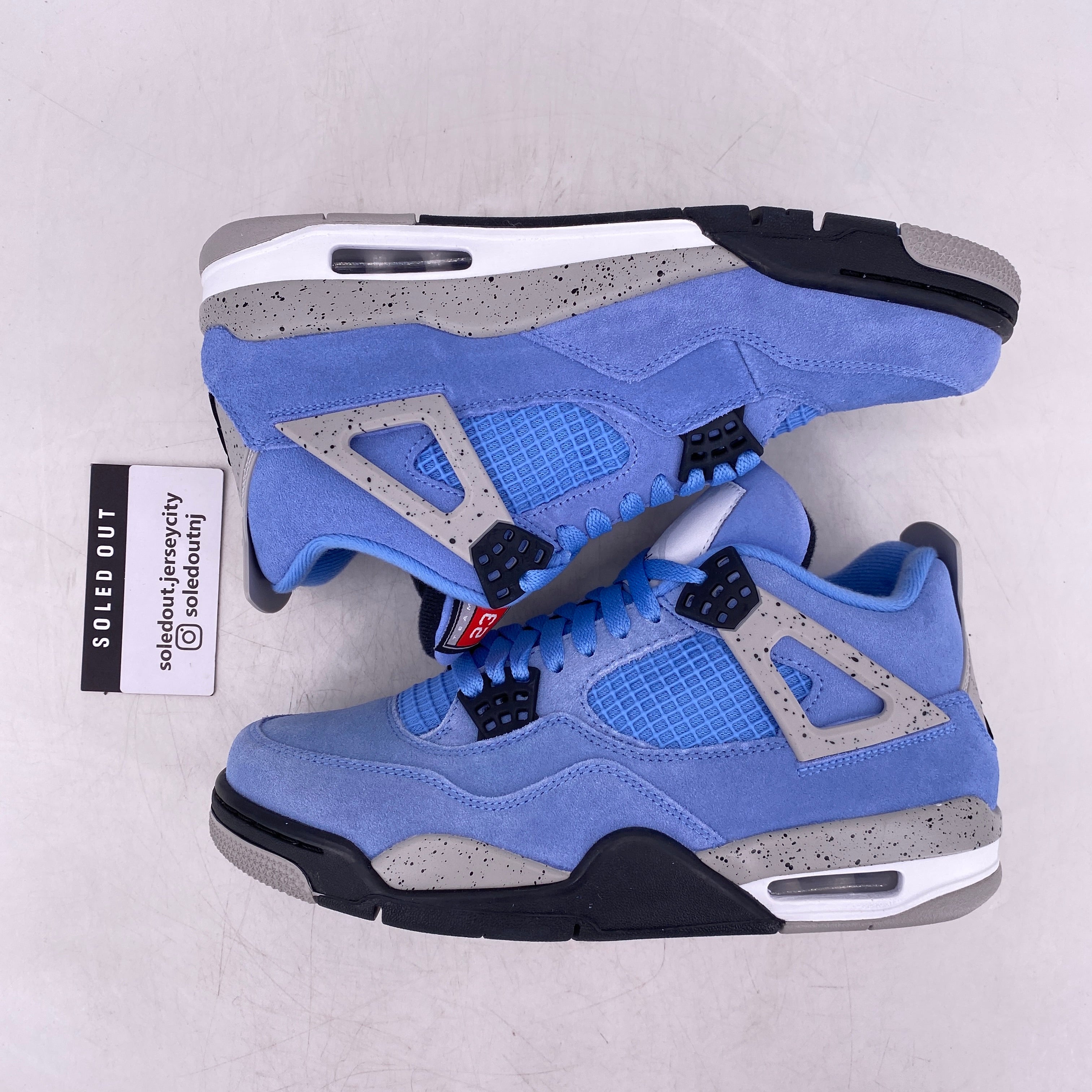 Air Jordan 4 Retro 
