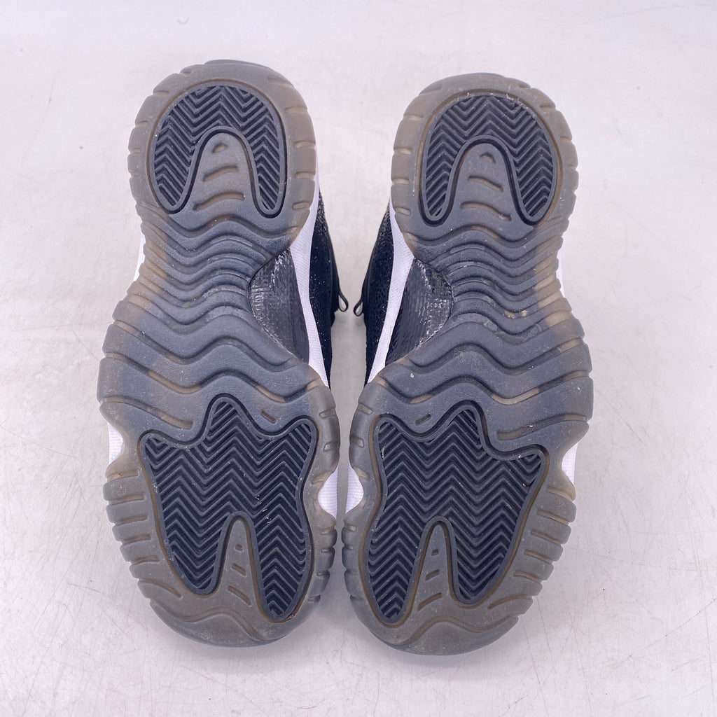 Air Jordan (GS) 11 Retro "Heiress Black Stingray" 2017 Used Size 4Y