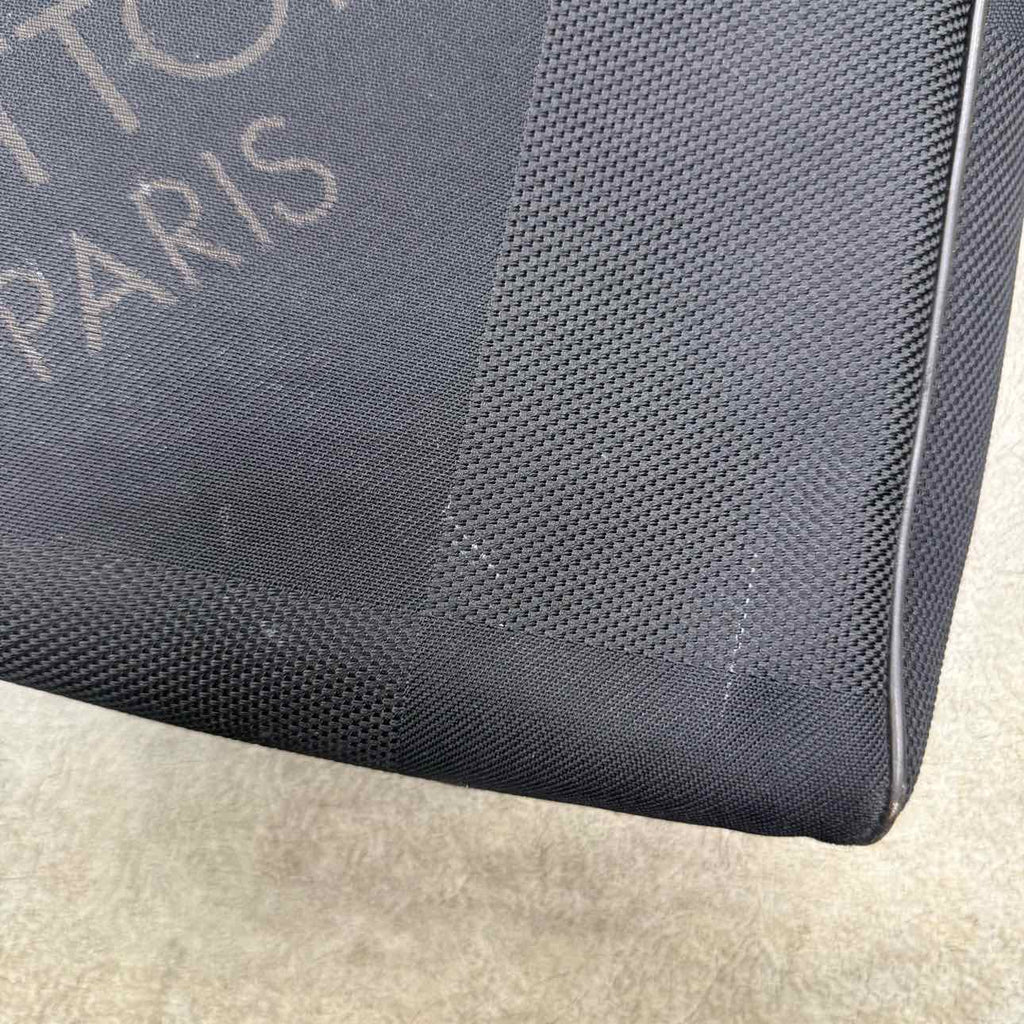 Louis Vuitton Messenger Bag "DAMIER GEANT" Used Black