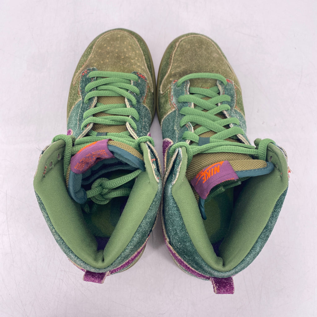 Nike SB Dunk High "Skunk 420" 2010 Used Size 8