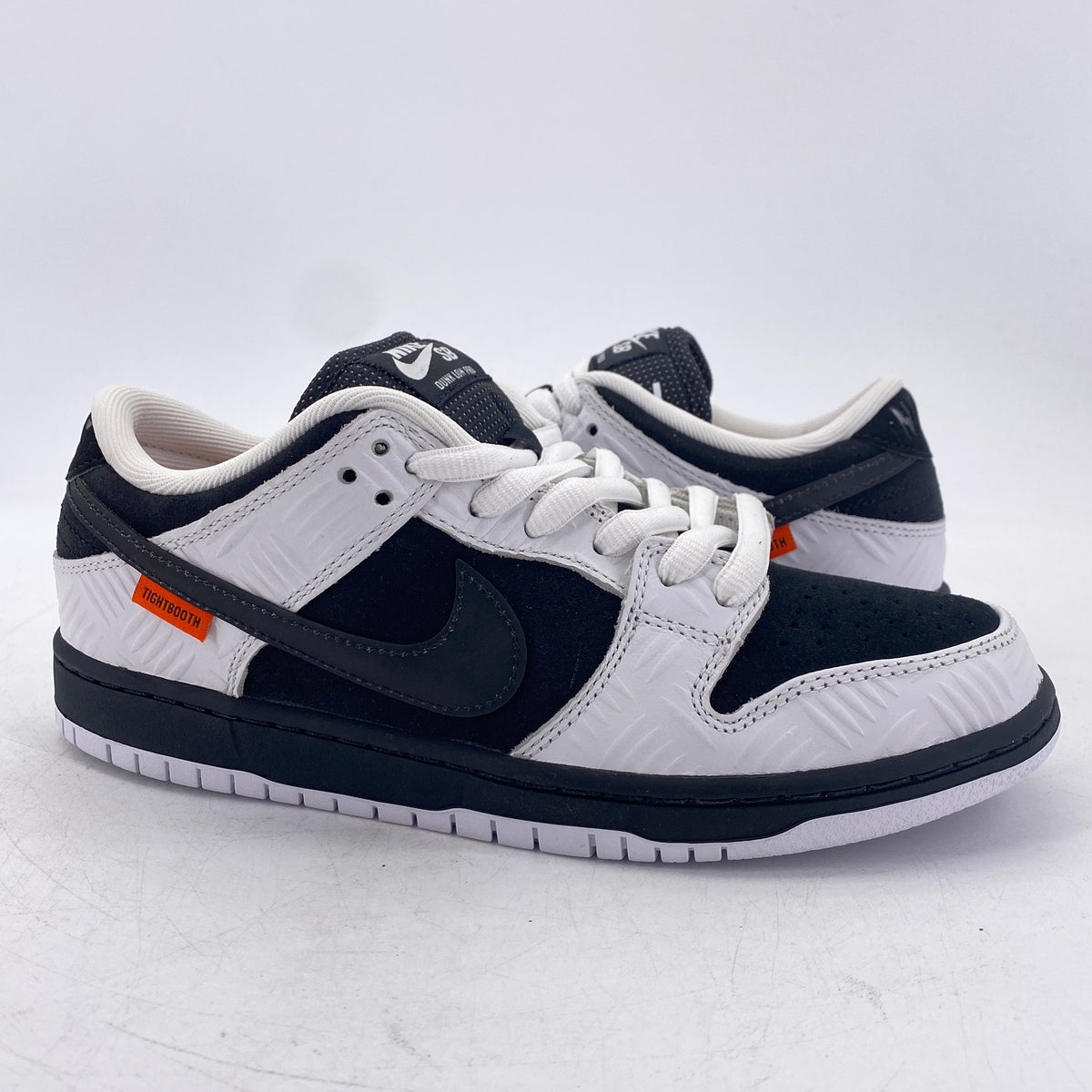 Nike SB Dunk Low Pro QS 