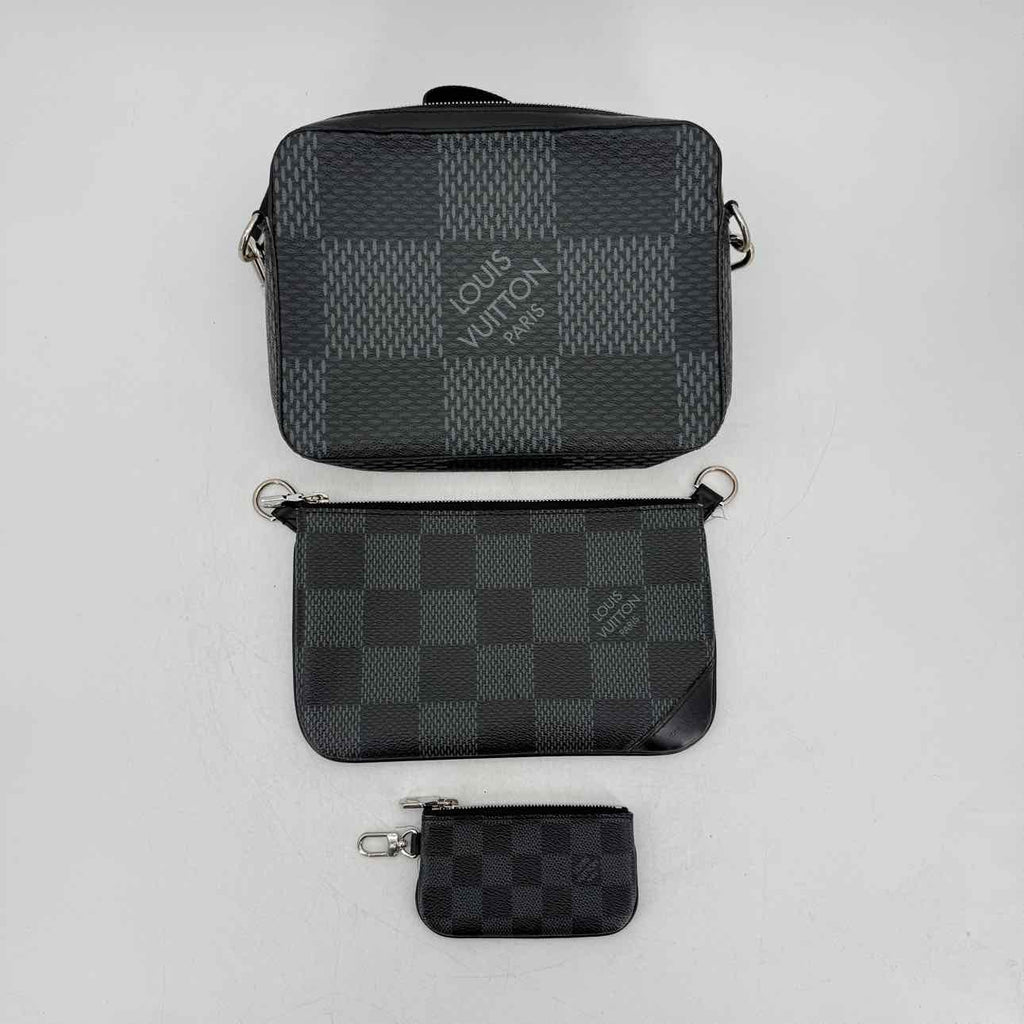 Louis Vuitton Messenger Bag "TRIO" Used Black