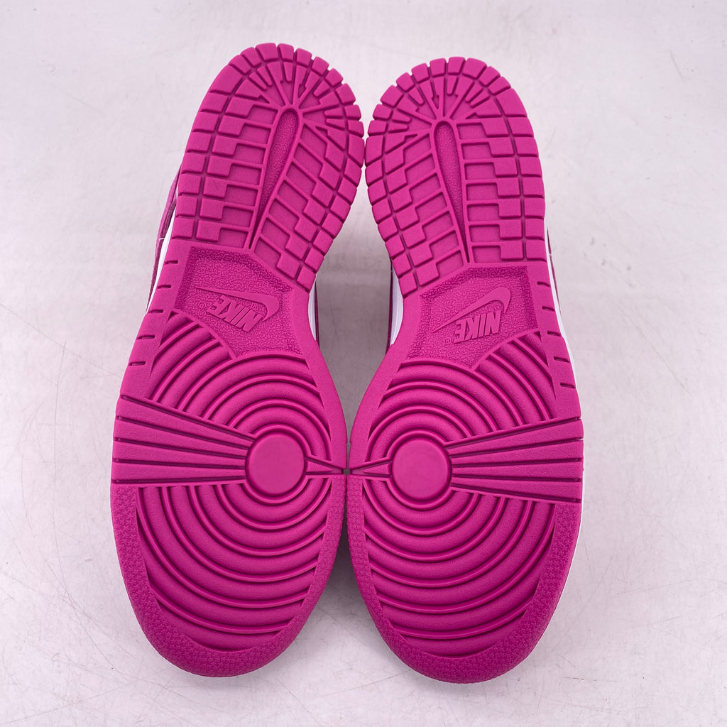 Nike (GS) Dunk Low "Active Fuchsia" 2023 New Size 7Y