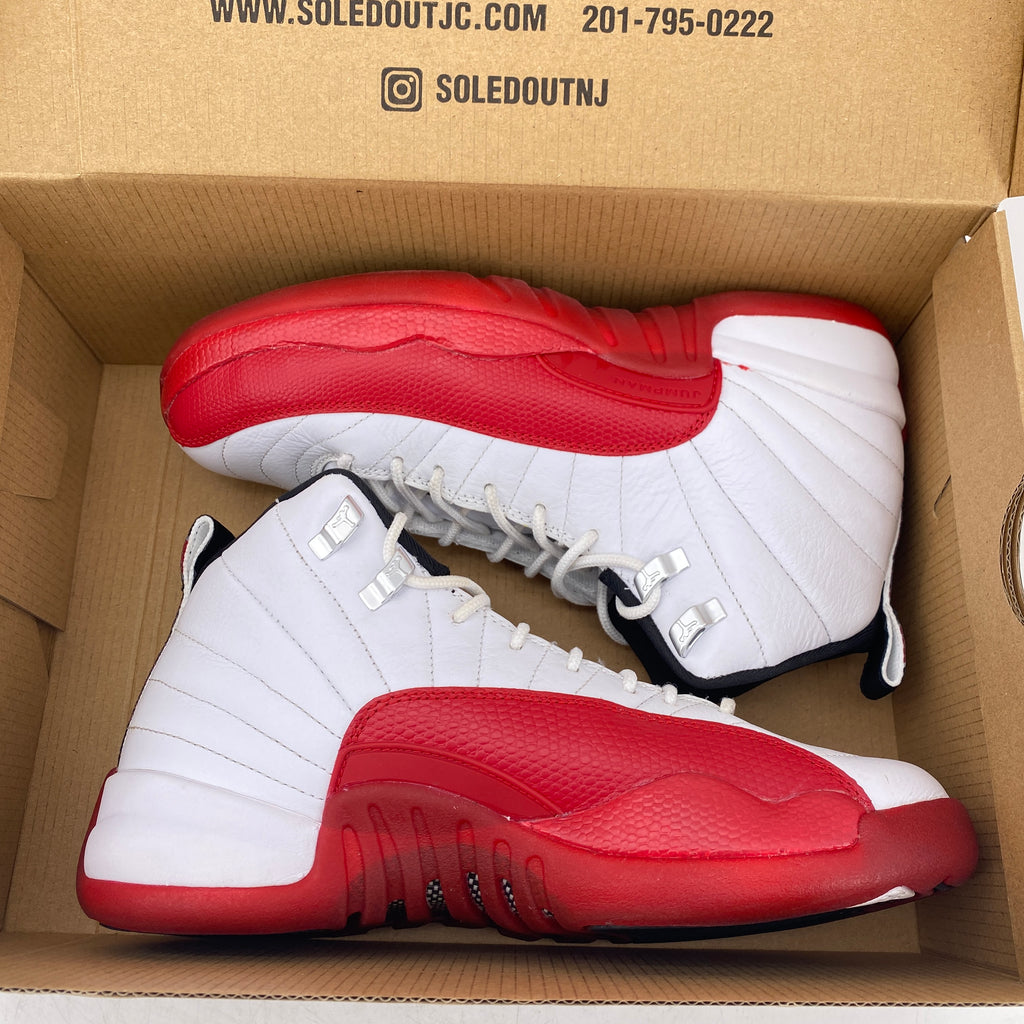 Air Jordan (GS) 12 Retro "Cherry" 2023 Used Size 7Y