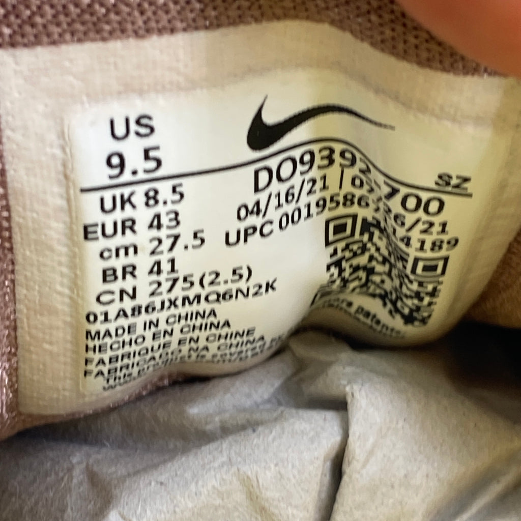 Nike Air Max 1 / CJ "Saturn Gold" 2022 New Size 9.5