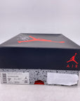 Air Jordan (W) 4 Retro "Canyon Purple" 2022 Used Size 9.5W