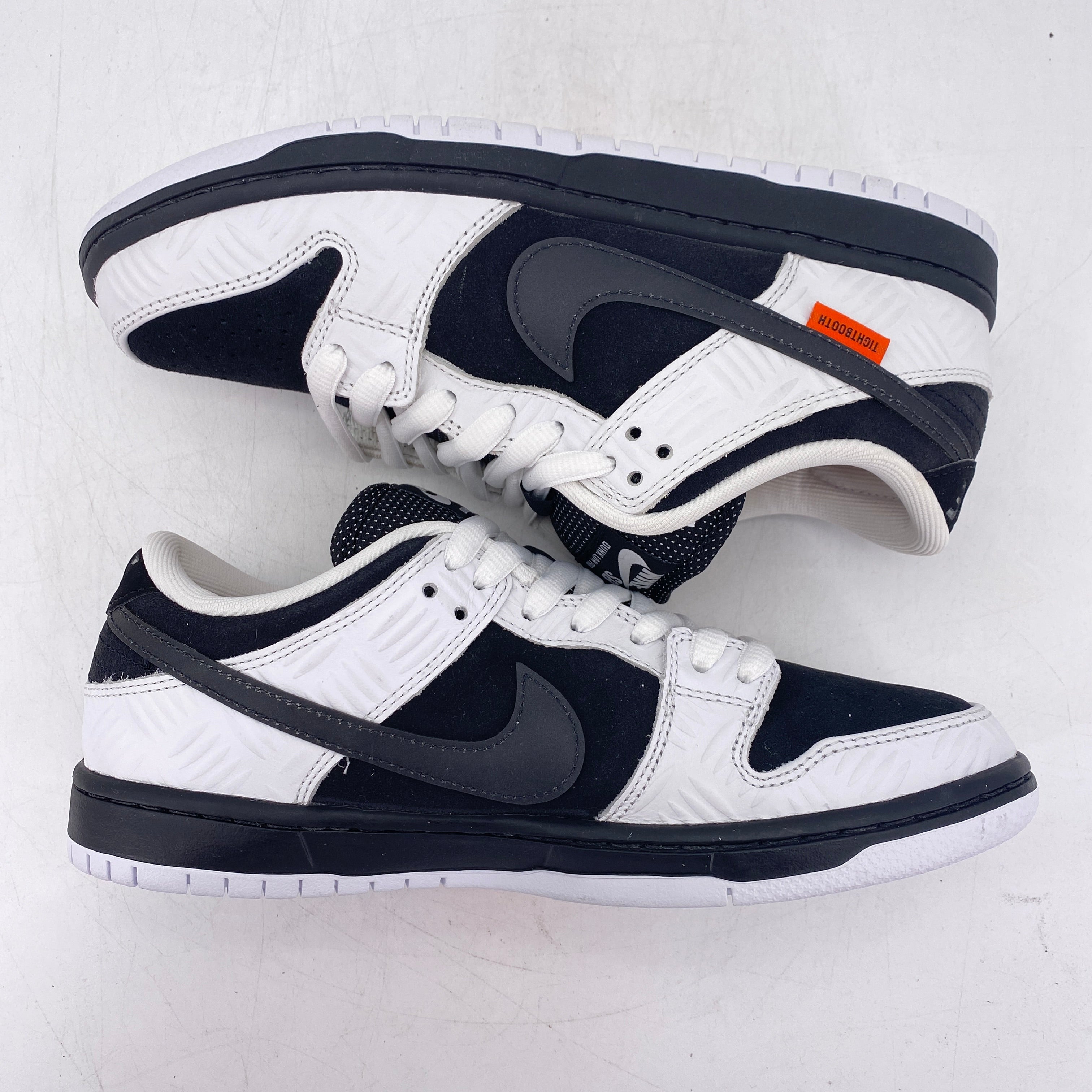 Nike SB Dunk Low Pro QS 