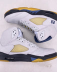 Air Jordan (W) 5 Retro "A Ma Maniere Dawn" 2023 Used Size 13W