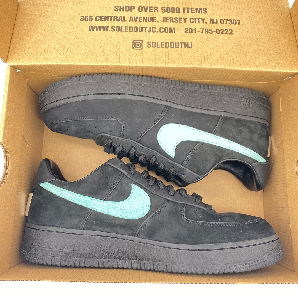 Nike Air Force 1 "Tiffany" 2023 Used Size 11.5