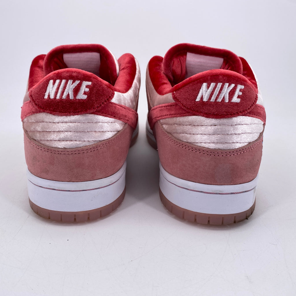 Nike SB Dunk Low "Strangelove" 2020 Used Size 10.5