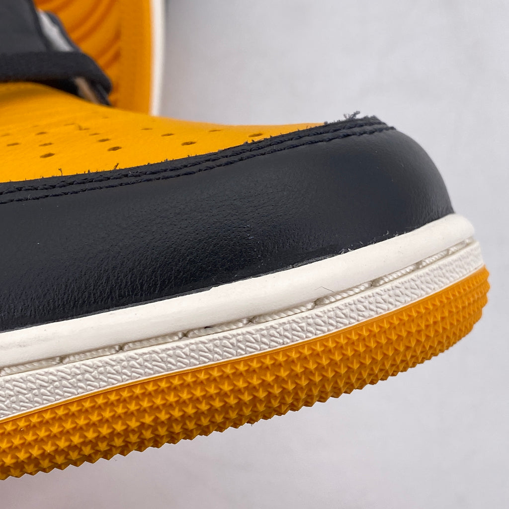 Air Jordan 1 Retro High OG "Taxi" 2022 New Size 12