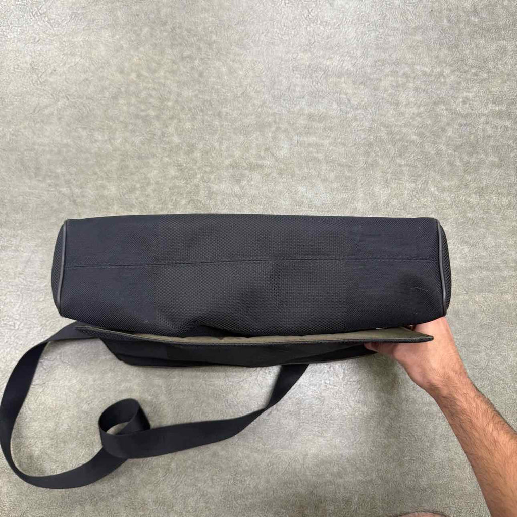 Louis Vuitton Messenger Bag "DAMIER GEANT" Used Black