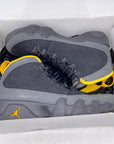 Air Jordan 9 Retro "University Gold" 2021 Used Size 9