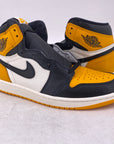 Air Jordan 1 Retro High OG "Taxi" 2022 New Size 9
