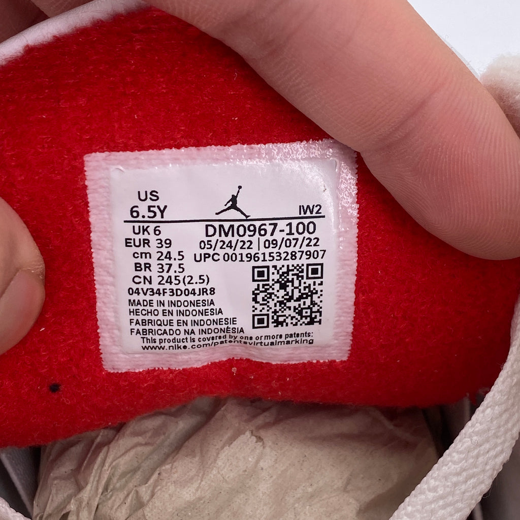 Air Jordan (GS) 3 Retro "White Cement" 2023 New Size 6.5Y