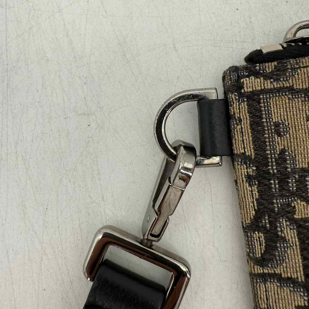 Dior Pouch "A5 TRIANGLE" Used Beige Size OS