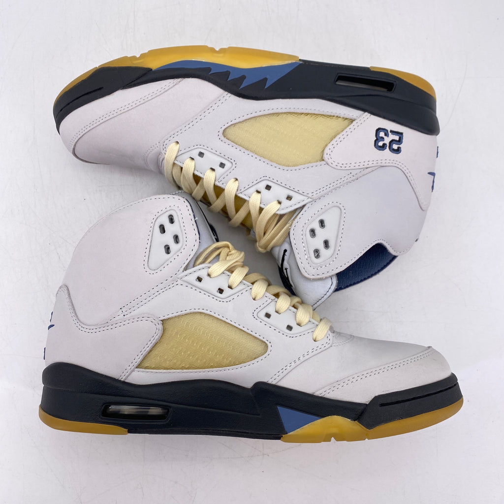 Air Jordan (W) 5 Retro "A Ma Maniere Dawn" 2023 Used Size 11W