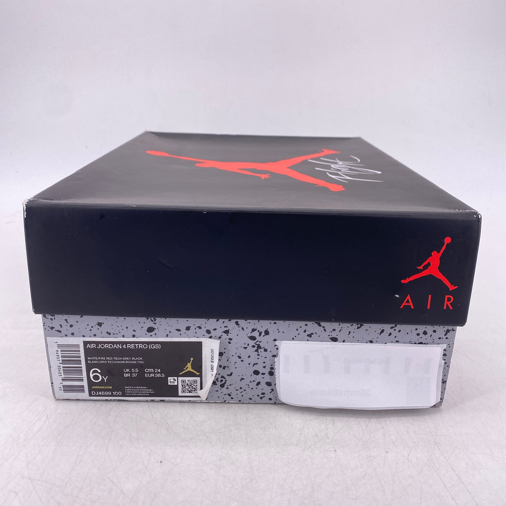 Air Jordan (GS) 4 Retro "White Oreo" 2021 Used Size 6Y