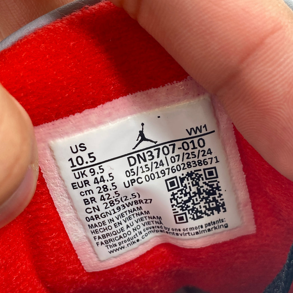 Air Jordan 3 Retro "Black Cement" 2024 New Size 10.5