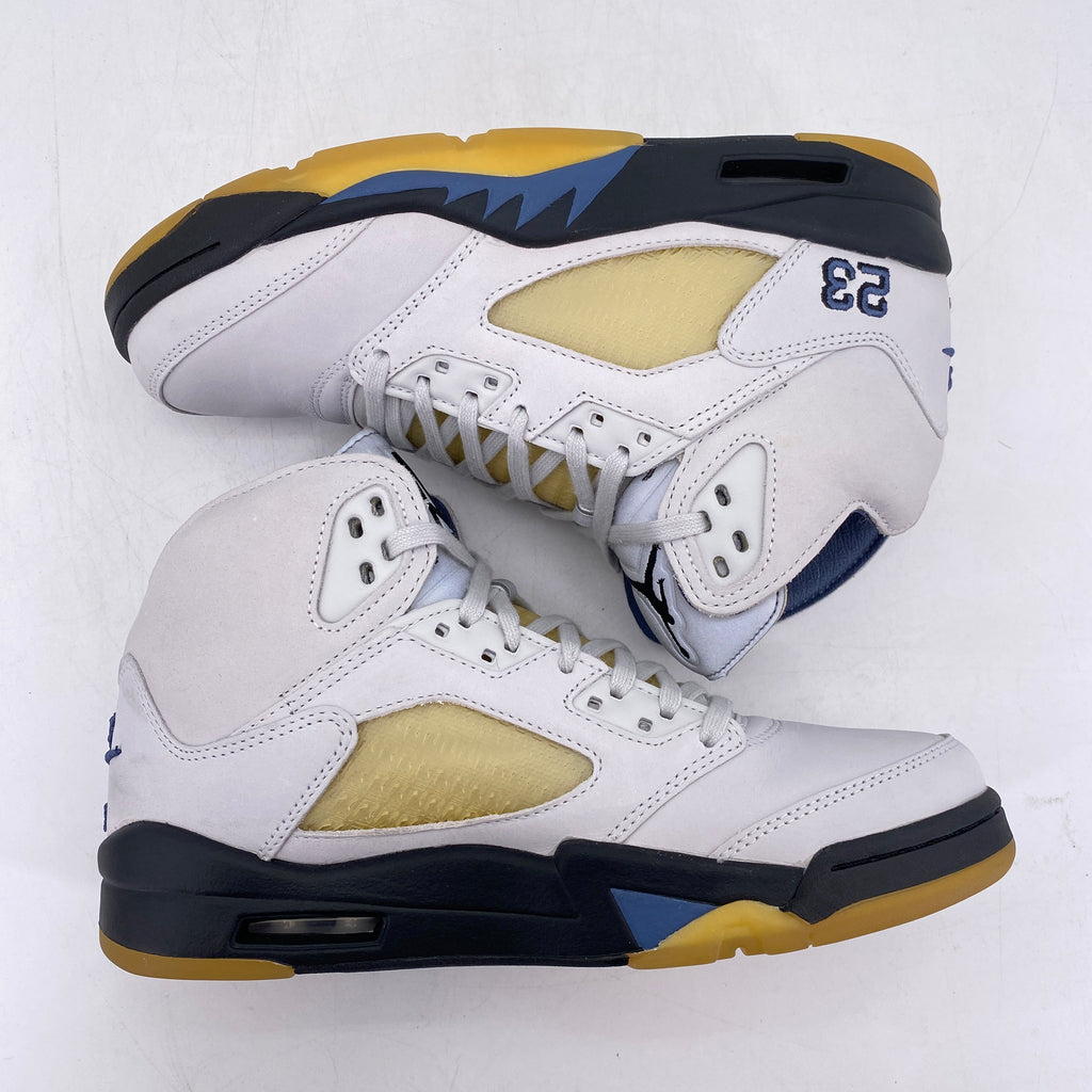 Air Jordan (W) 5 Retro "A Ma Maniere Dawn" 2023 Used Size 9W